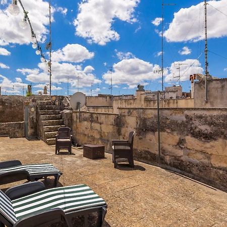 Appartement Explore The Historic City On Foot From An Old Town House à Lecce Extérieur photo