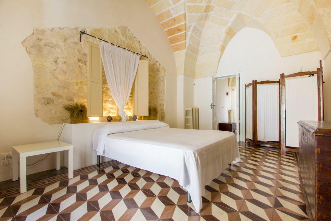 Appartement Explore The Historic City On Foot From An Old Town House à Lecce Extérieur photo